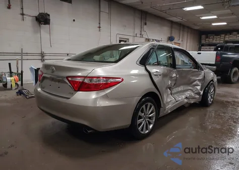 2017 Toyota Camry Xle z USA, uszkodzony, nr VIN 4T1BF1FK6HU635049